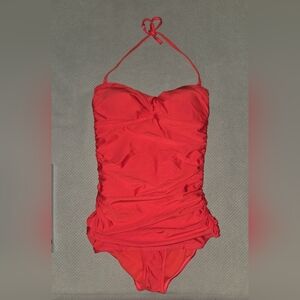 Old Navy women's medium red roched front one piece swimsuit. Removable straps.